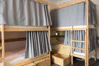 Хостелы Hostel Tower 31/18 Минск Кровать в общем 8-местном номере для мужчин и женщин-25
